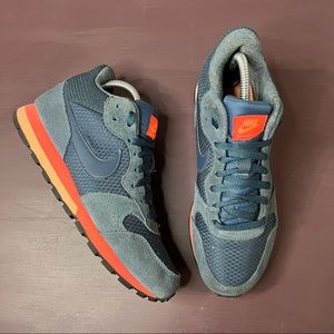 Nike MD Runner 2 MID Blue Orange Womens Size 9